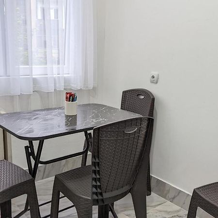 Main Square Apartment - Skopje Luaran gambar