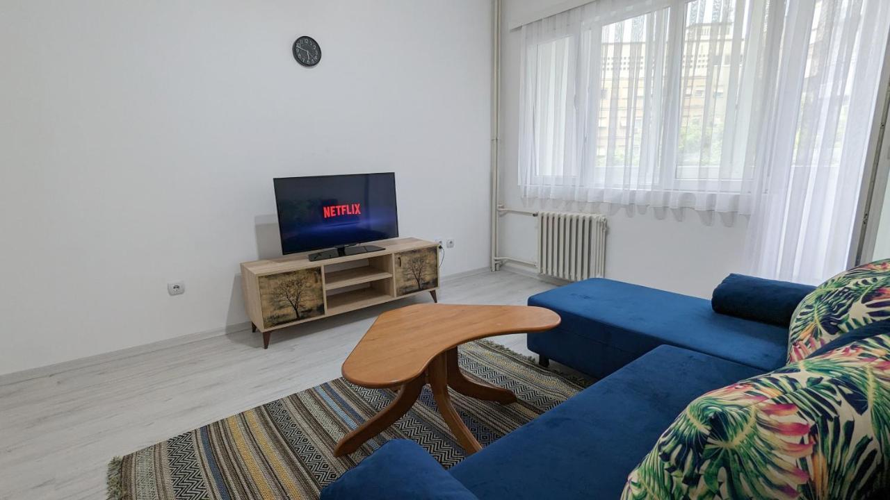 Main Square Apartment - Skopje Luaran gambar