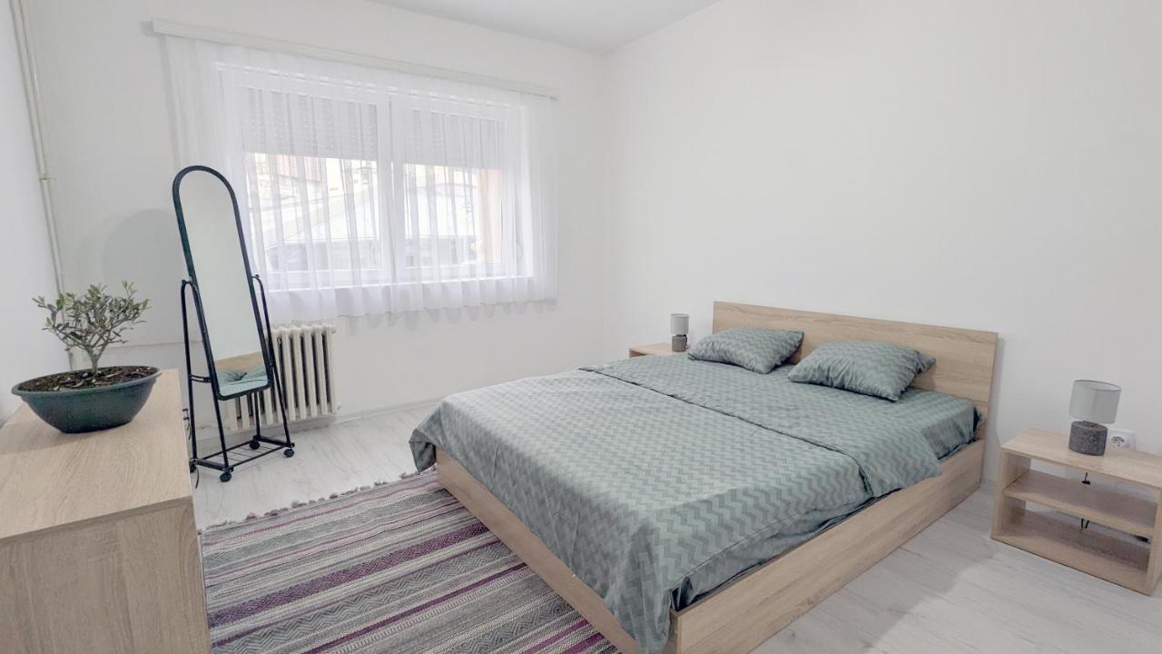 Main Square Apartment - Skopje Luaran gambar